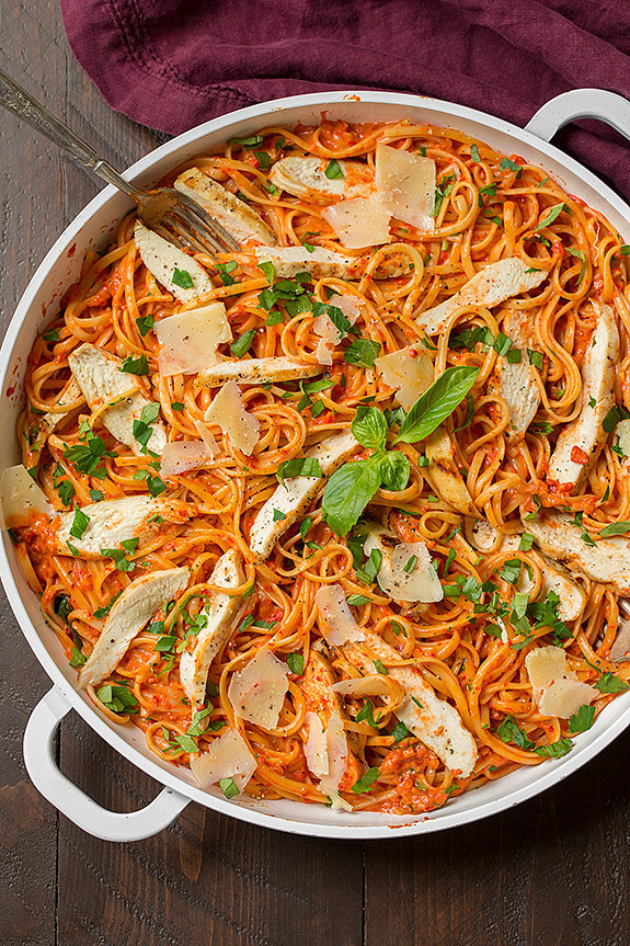 Creamy Roasted Red Pepper Pasta With Grilled Chicken | 25 Recipes That ...