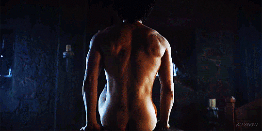 Jon-Snow-Naked-Game-Thrones-Pictures.gif