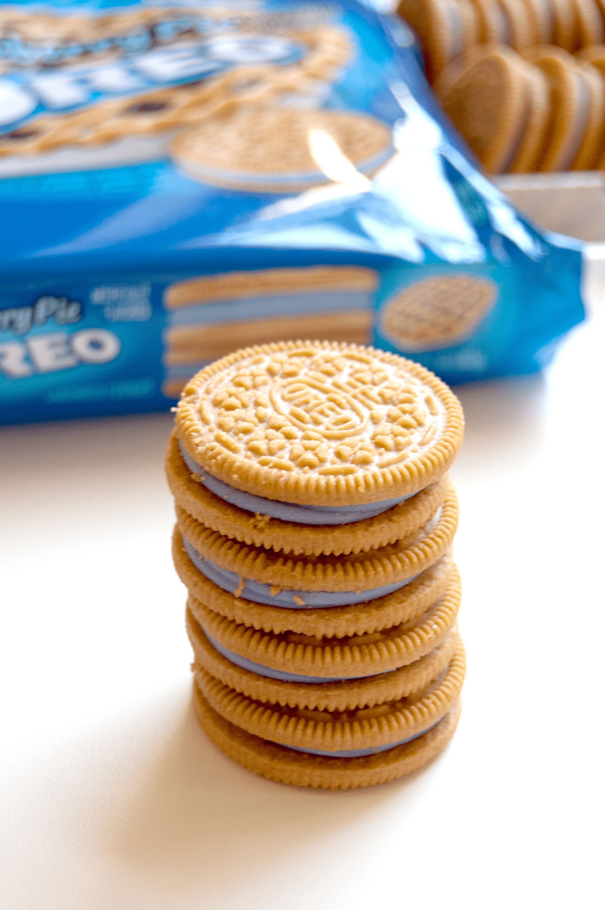 Here's How the New Fruity Crisp and Blueberry Pie Oreos Really Taste.
