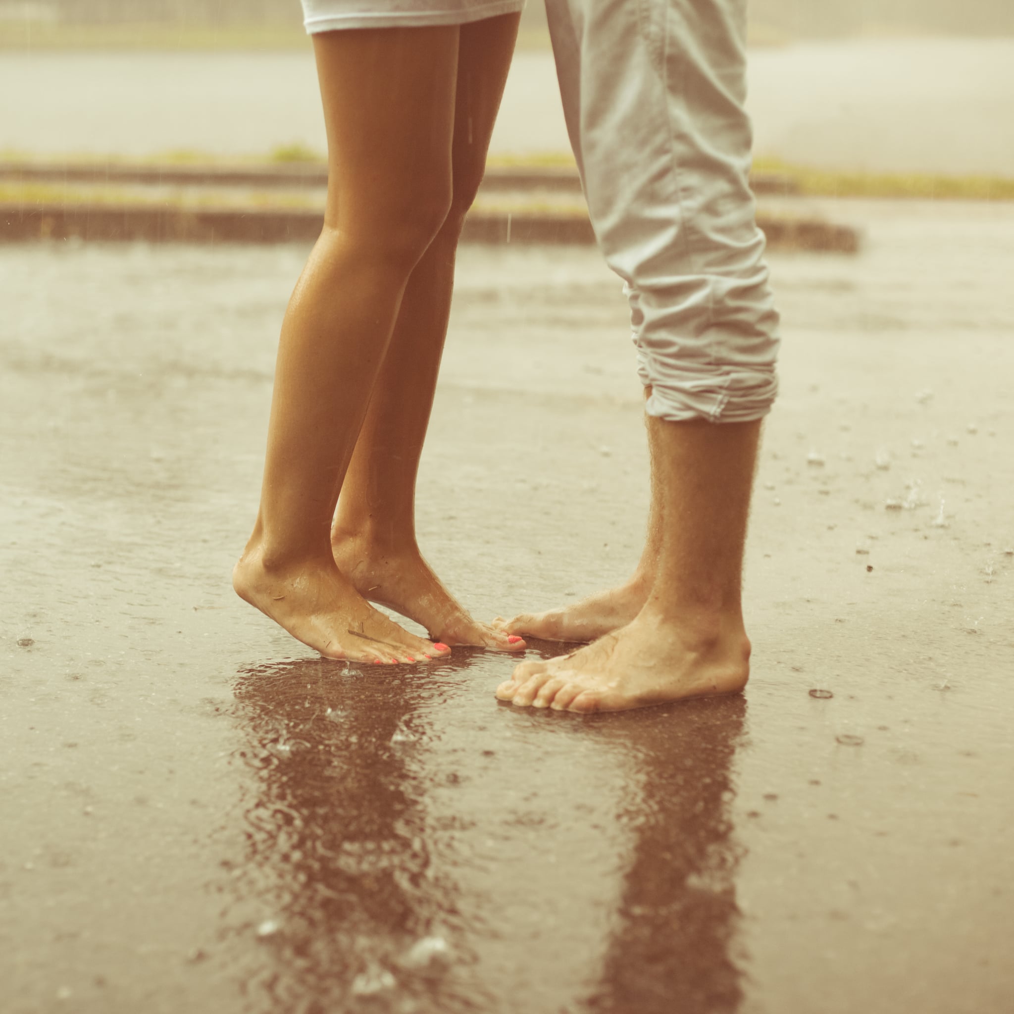 How Long After A Relationship Can You Start Dating : After how many conversations with messages, is it time for ... : Some may be ready to date again right after leaving a relationship, while others may still need time to heal their emotional wounds.