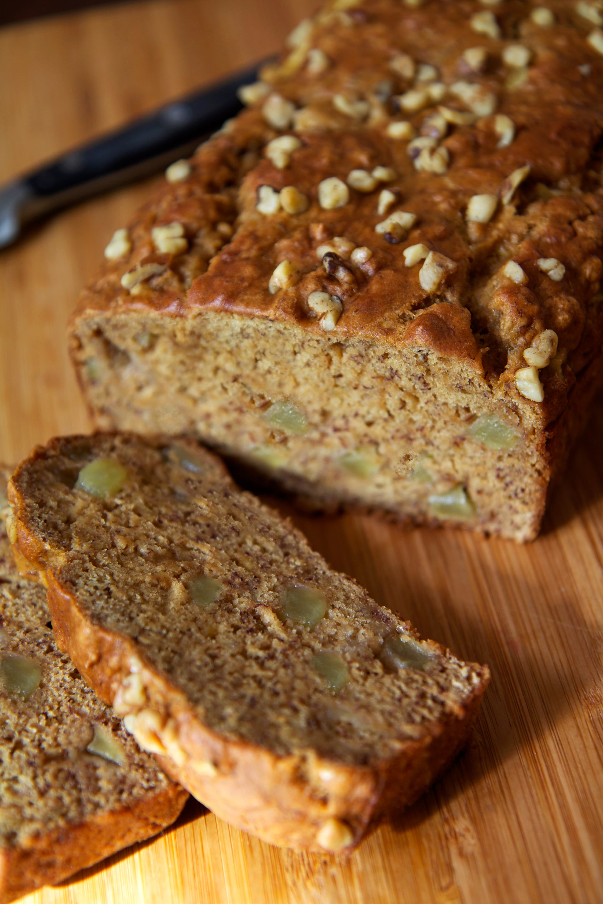 Easy And Healthy Vegan Banana Apple Chunk Bread Recipe ...