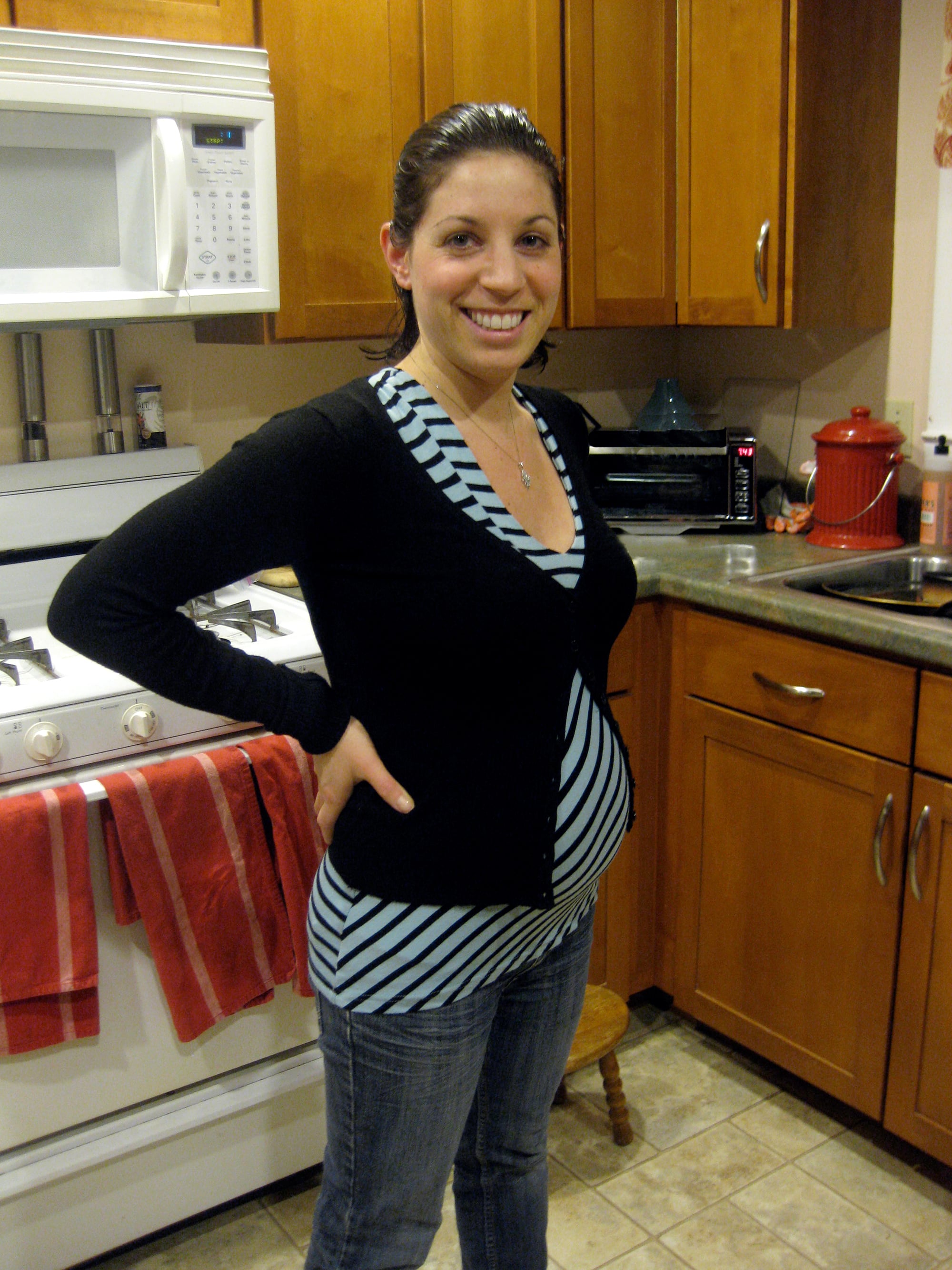How to Deal With Gaining Weight While Pregnant | POPSUGAR ...