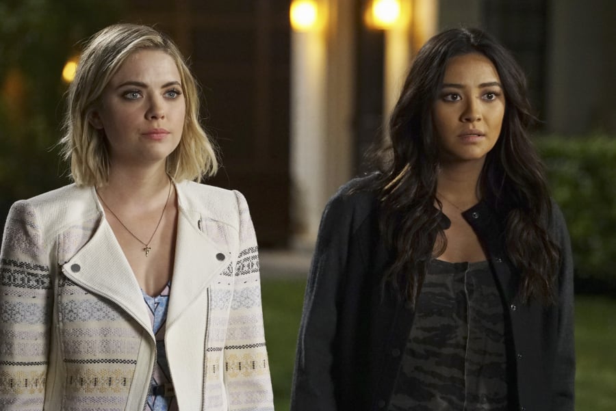 How Addicted To Pretty Little Liars Are You Popsugar Entertainment