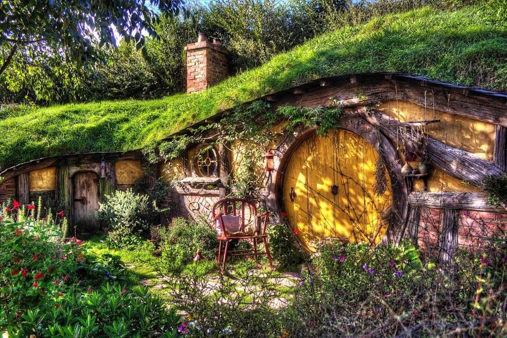 Lord Of The Rings Hobbit Hole Kickstarter POPSUGAR Tech lord-of-the-rings-hobbit-hole-kickstarter-popsugar-tech