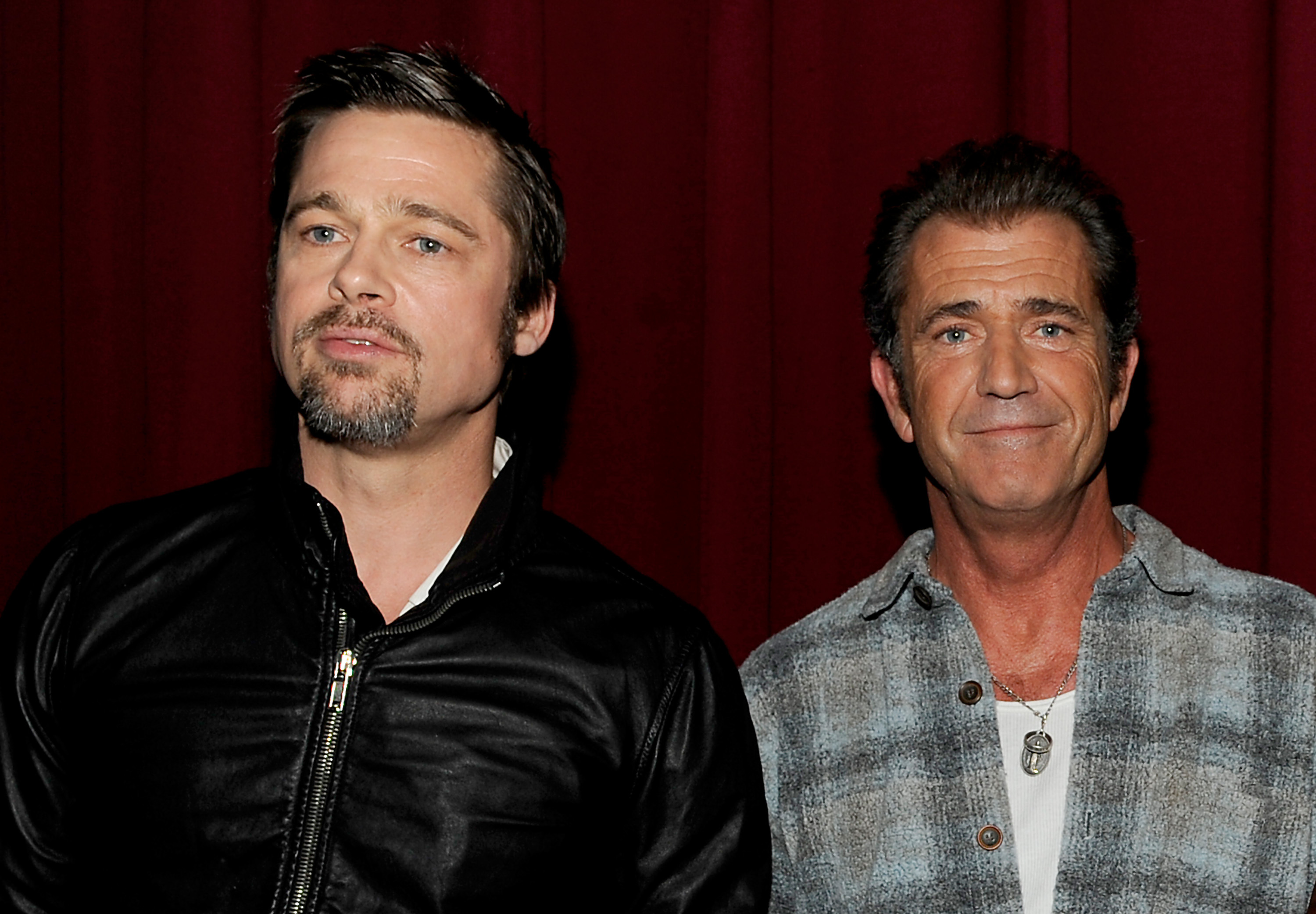 Photos of Brad Pitt, Halle Berry and Jamie Foxx Butt Grab, Mel Gibson ...